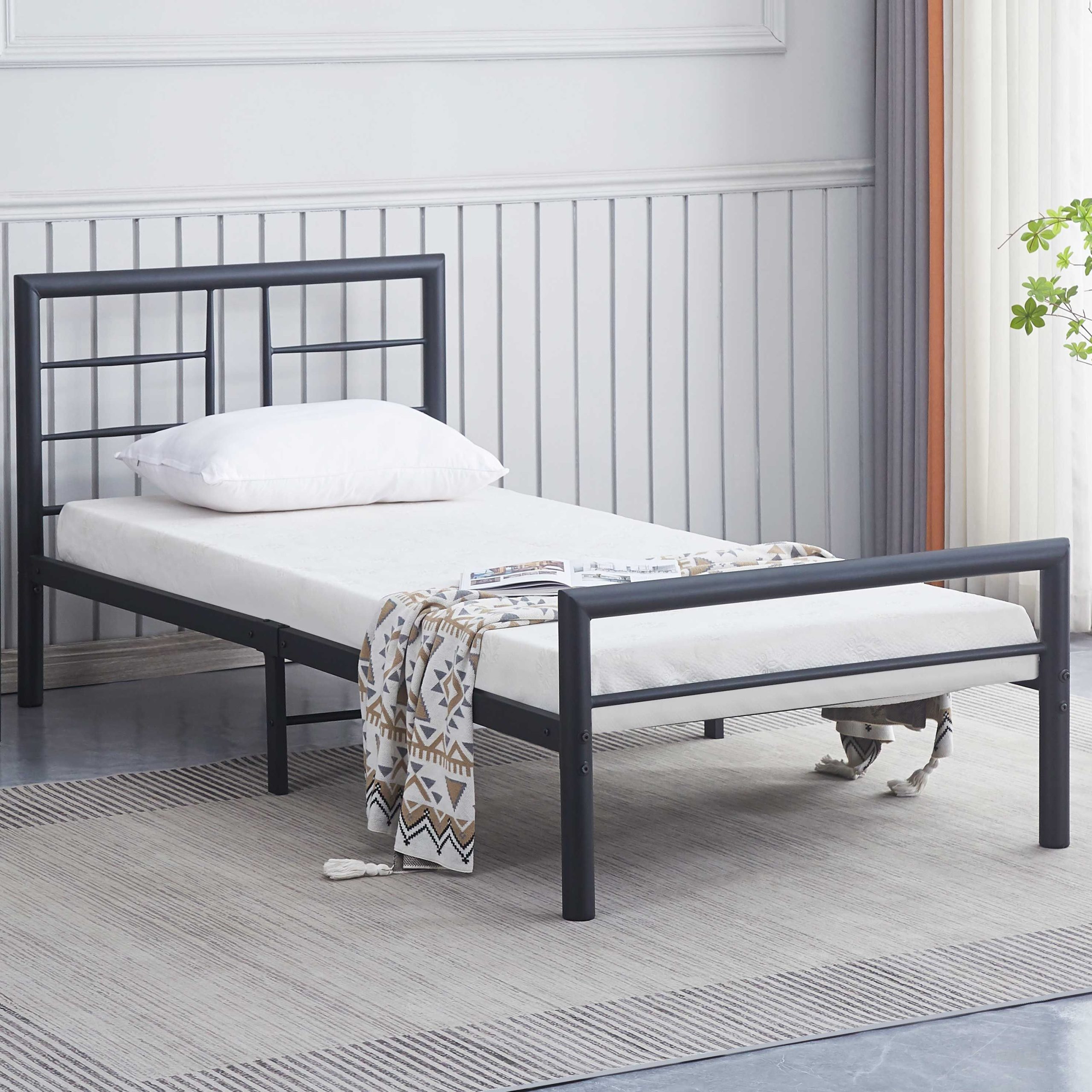 Lit simple en métal Dixon - 90x200cm - noir mat