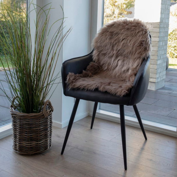 Tapis artificiel en peau d'agneau marron clair 50x85 cm