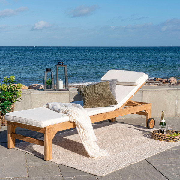 Bain de soleil Andorra en bois de teck - Naturel