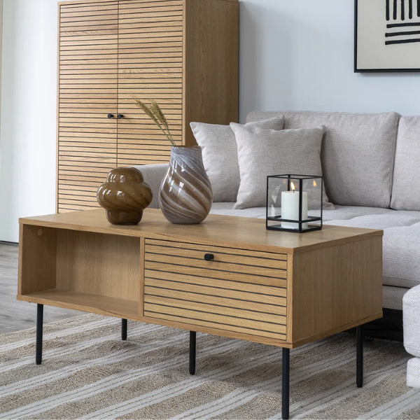 Table basse en chêne Kyoto avec pieds et tiroirs en métal