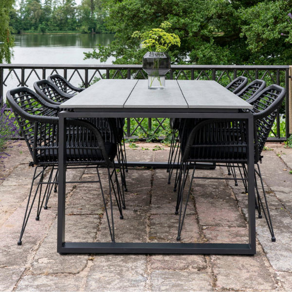 Table de jardin - 210x100x75 cm - gris/noir