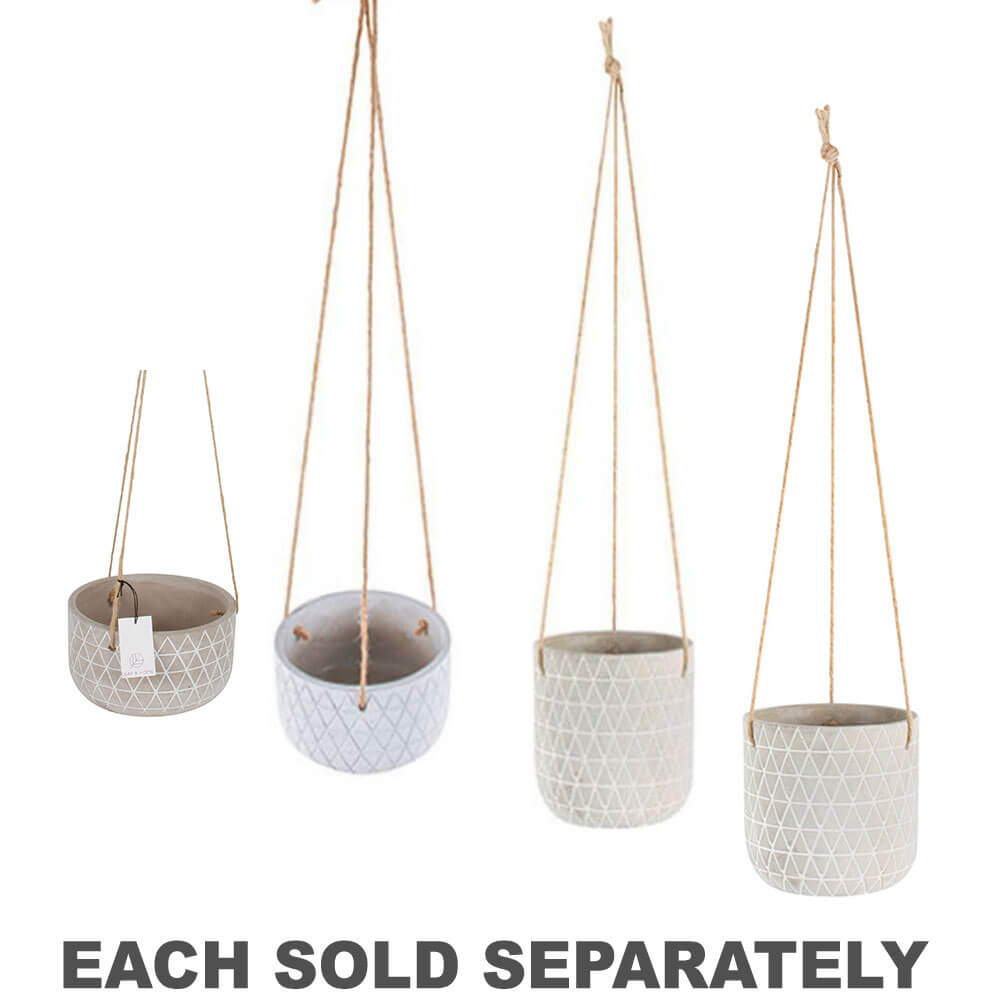 Planteur de ciment suspendu au destin