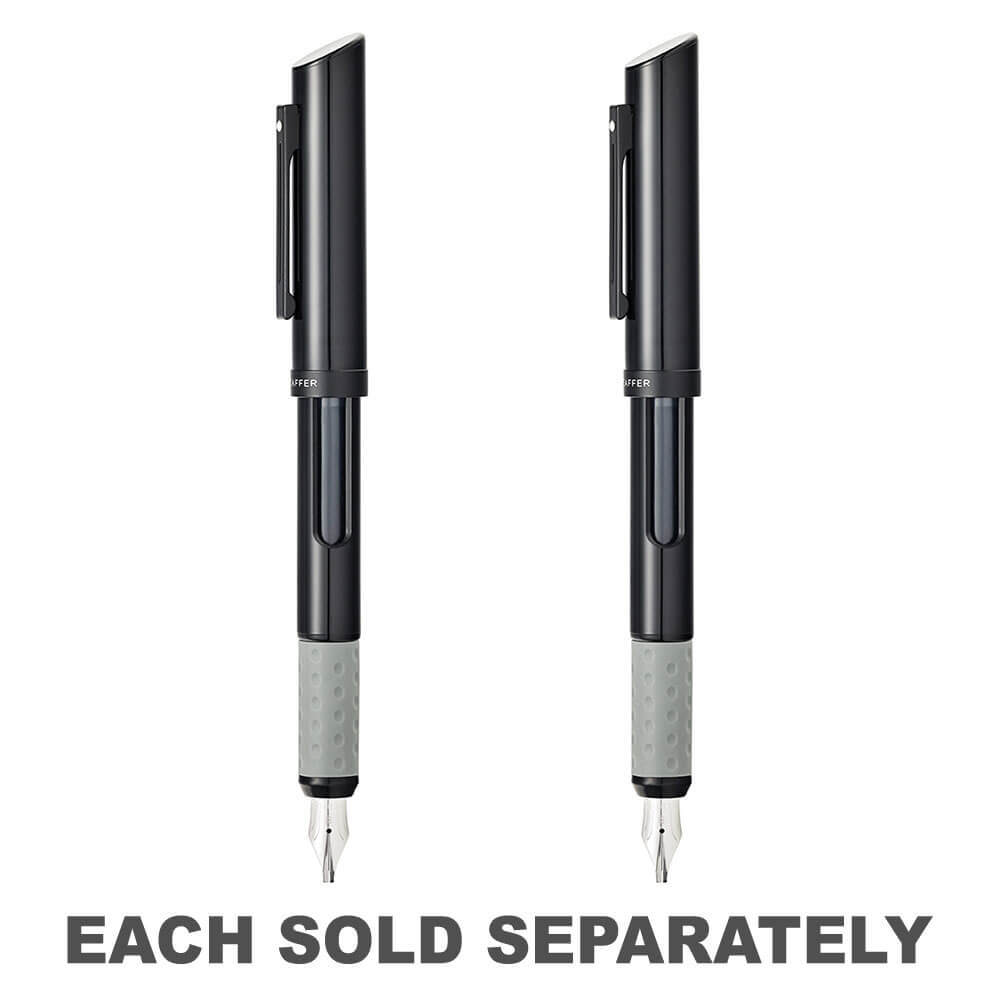 Stylo de fontaine noire de calligraphie avec garniture noire