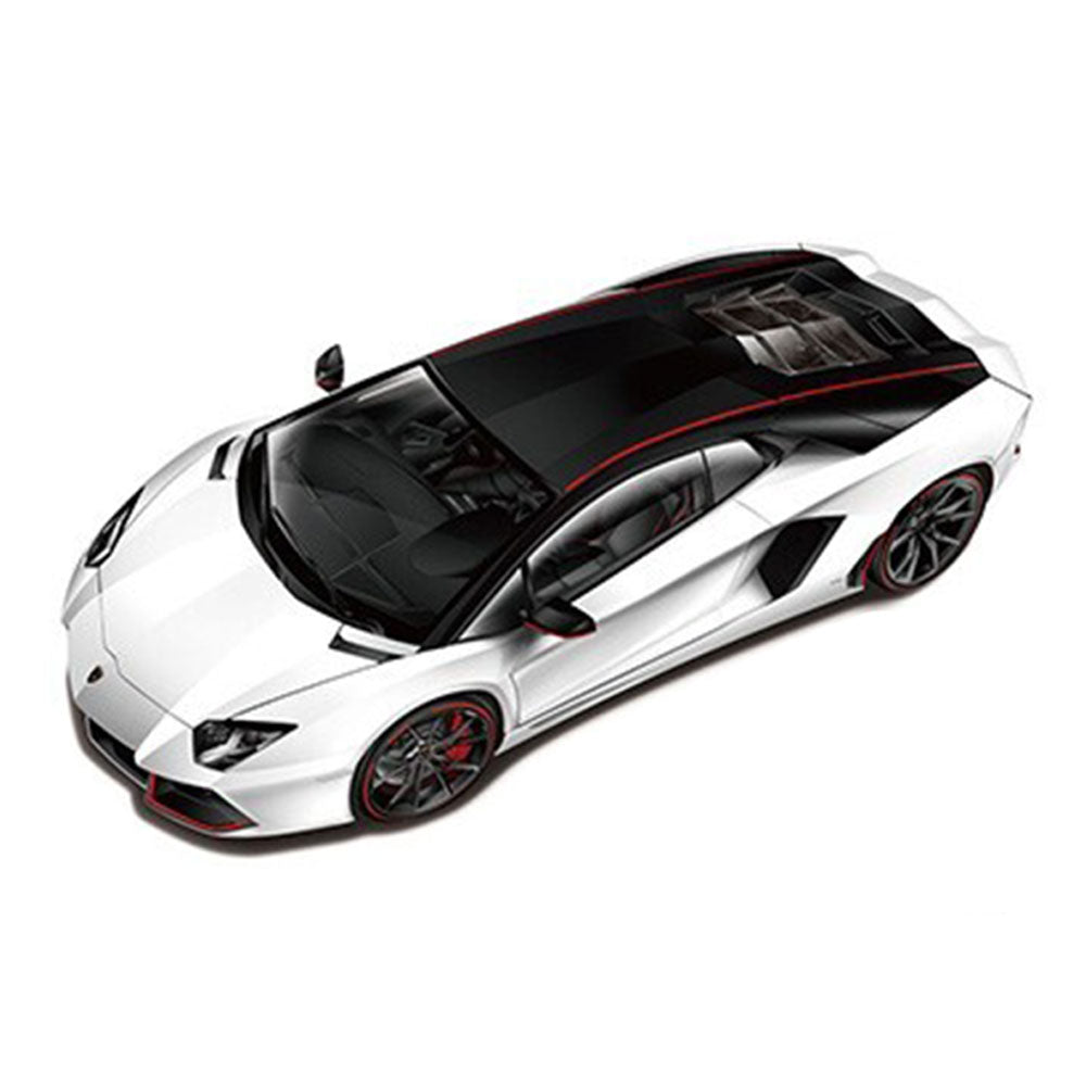 Aoshima Lamborghini Aventador Pirelli 2015 Modèle 1/24