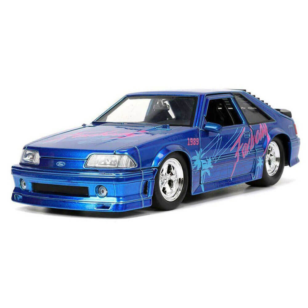 J'adore l'échelle Ford Mustang GT 1:24 1989 des années 1989