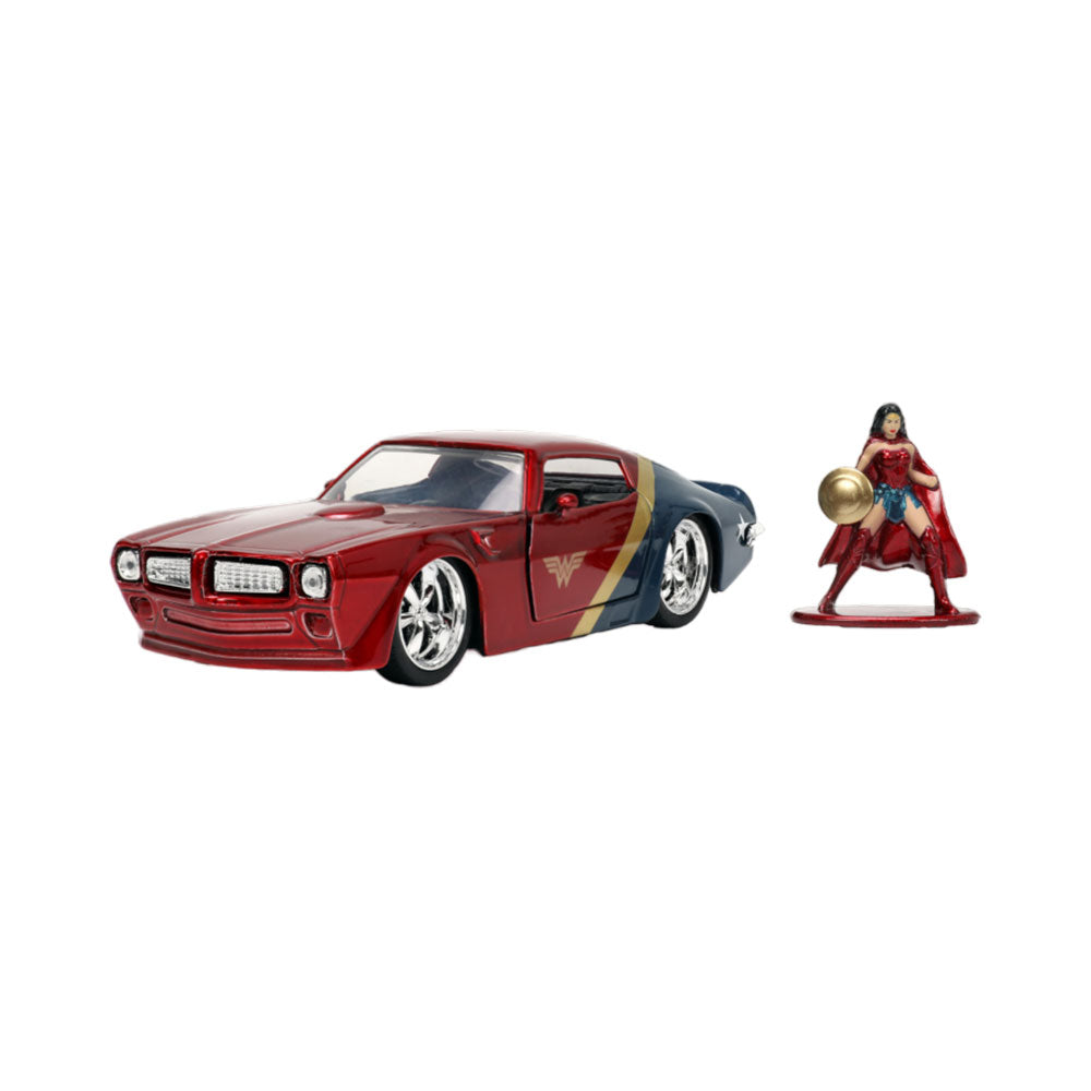 DC Comics 1972 Pontiac Firebird avec Wonder Woman 1:32 Échelle