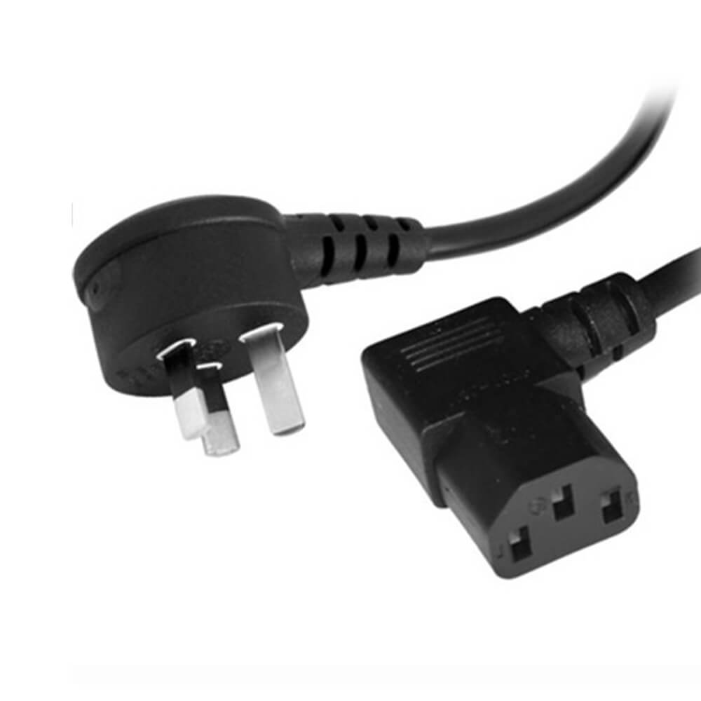 Angle droit à 3 broches Pink Pring to IEC C13 femelle 0,5 m